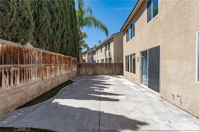 17616 Medley Ridge, Canyon Country, CA 91387