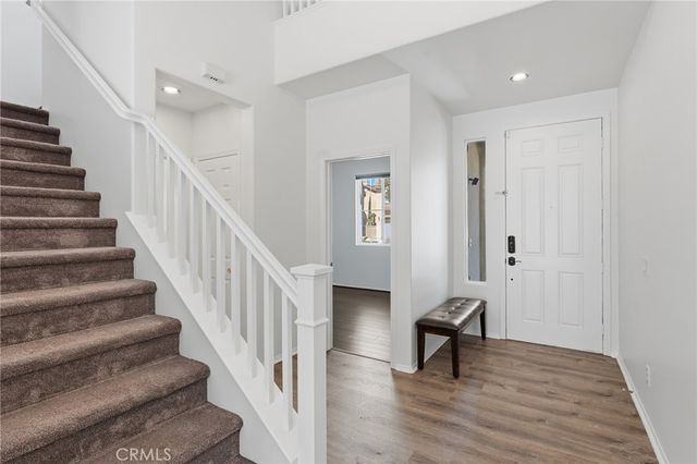 17616 Medley Ridge, Canyon Country, CA 91387