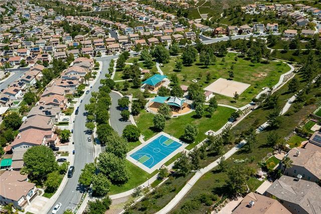 17616 Medley Ridge, Canyon Country, CA 91387