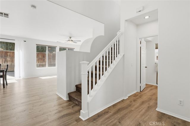 17616 Medley Ridge, Canyon Country, CA 91387