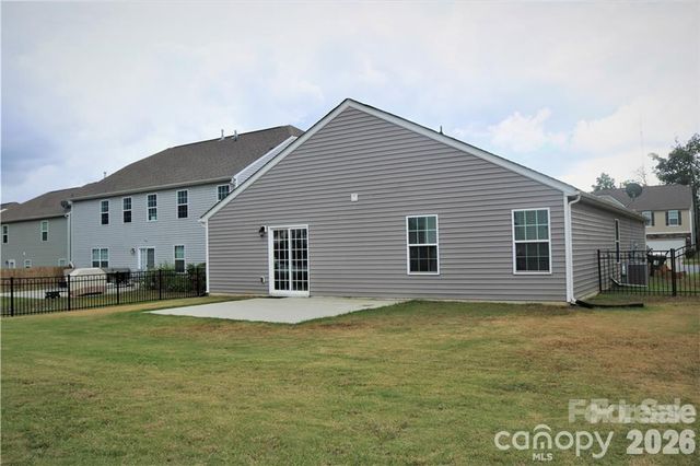6009 Olivia Catherine Way, Charlotte, NC 28213