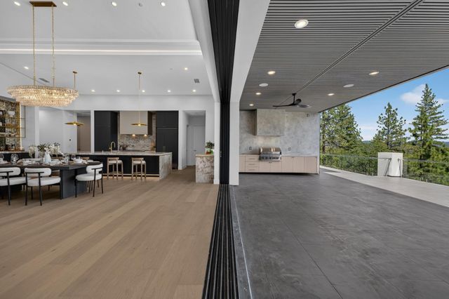 15040 Grand Knoll Dr, Meadow Vista, CA 95722
