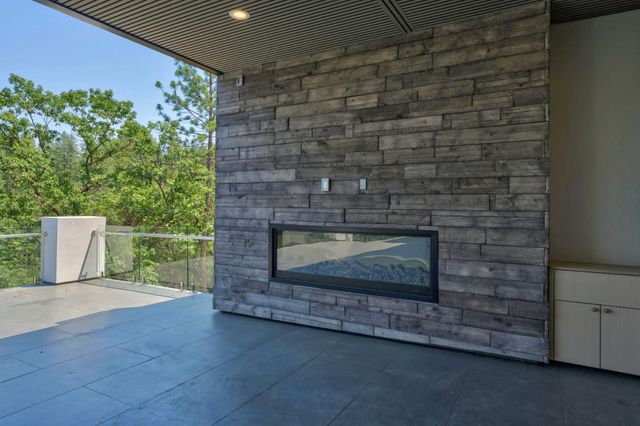15040 Grand Knoll Dr, Meadow Vista, CA 95722