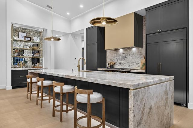 15040 Grand Knoll Dr, Meadow Vista, CA 95722