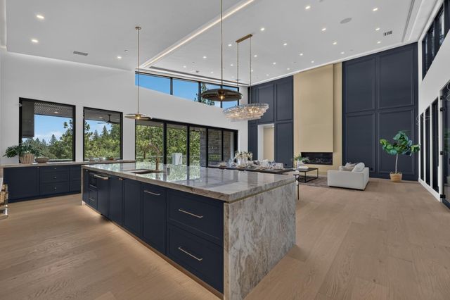 15040 Grand Knoll Dr, Meadow Vista, CA 95722