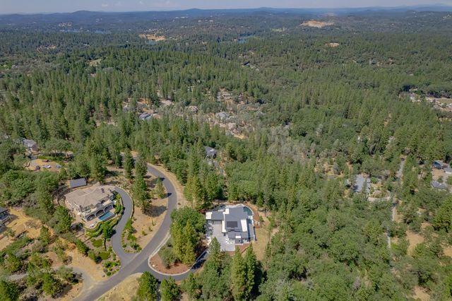 15040 Grand Knoll Dr, Meadow Vista, CA 95722
