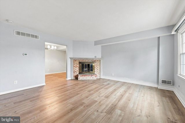 701 RENNER RD, Wilmington, DE 19810