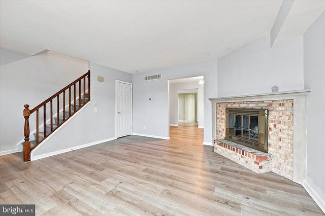 701 RENNER RD, Wilmington, DE 19810