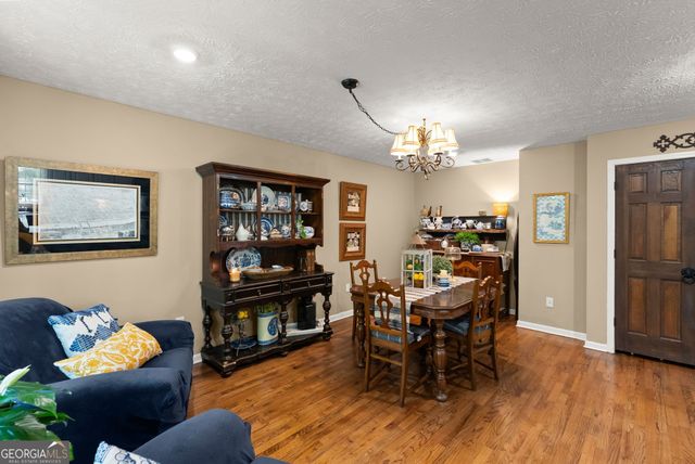 7210 Pine Court, Cumming, GA 30041