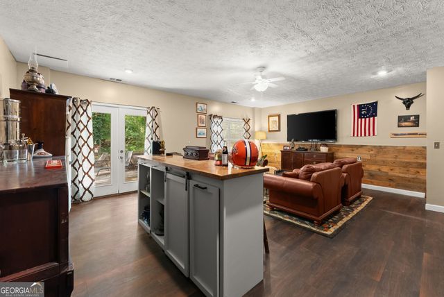 7210 Pine Court, Cumming, GA 30041