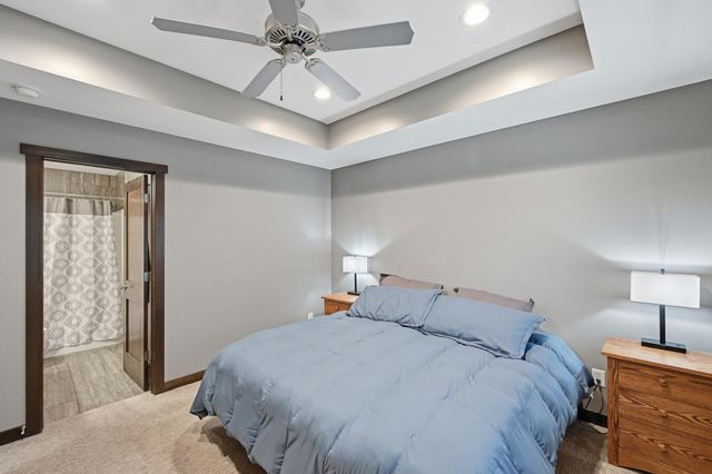 3911 Sunnydale Lane SE, Rochester, MN 55904