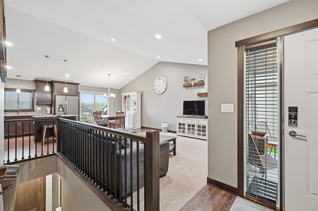 3911 Sunnydale Lane SE, Rochester, MN 55904