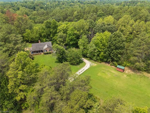 7150 Belews Run Road, Walnut Cove, NC 27052