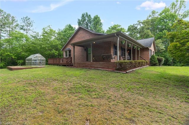 7150 Belews Run Road, Walnut Cove, NC 27052
