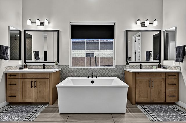 18861 E AZALEA Drive, Queen Creek, AZ 85142