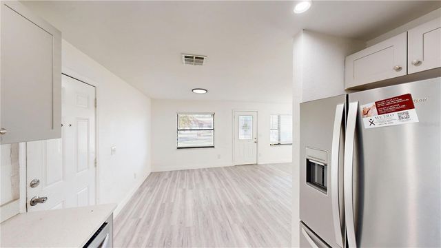 4900 ELESE STREET, Orlando, FL 32811