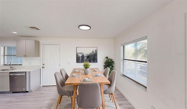 4900 ELESE STREET, Orlando, FL 32811