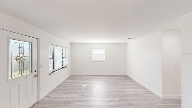 4900 ELESE STREET, Orlando, FL 32811