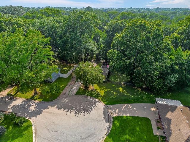 3340 S Crisp Avenue, Independence, MO 64052