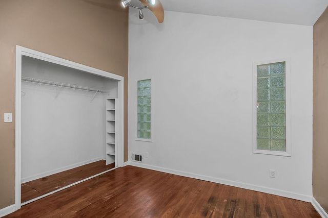 3340 S Crisp Avenue, Independence, MO 64052