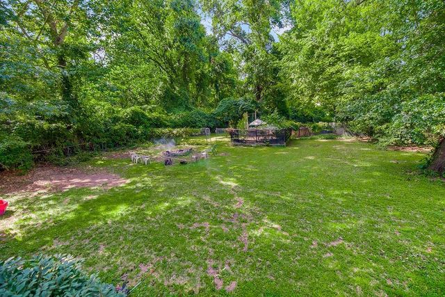 3340 S Crisp Avenue, Independence, MO 64052