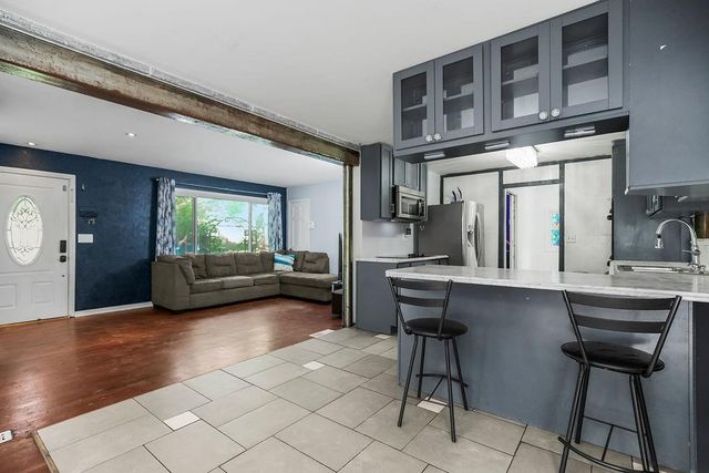 3340 S Crisp Avenue, Independence, MO 64052