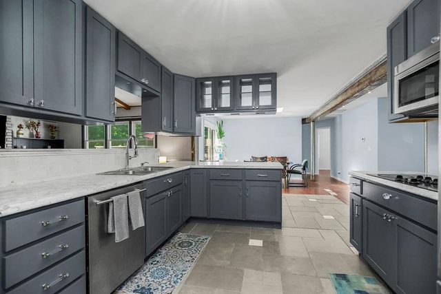 3340 S Crisp Avenue, Independence, MO 64052