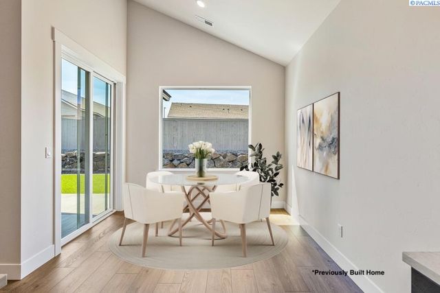 2918 Merak Road, Richland, WA 99354