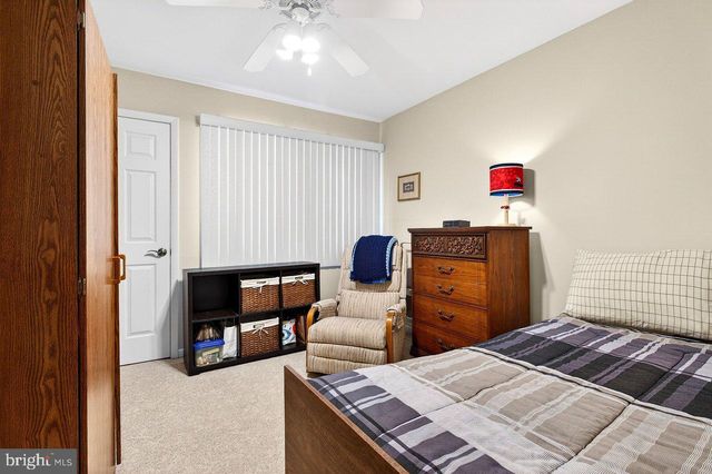 469 LIVINGSTON DR, Hightstown, NJ 08520
