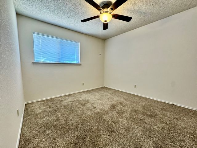 1904 Spindletop Drive, Duncanville, TX 75137