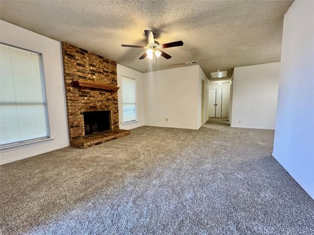 1904 Spindletop Drive, Duncanville, TX 75137