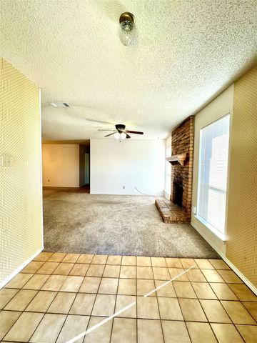 1904 Spindletop Drive, Duncanville, TX 75137