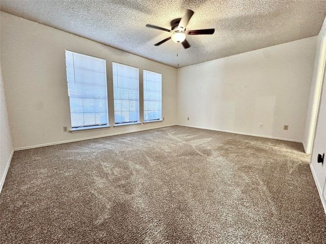 1904 Spindletop Drive, Duncanville, TX 75137