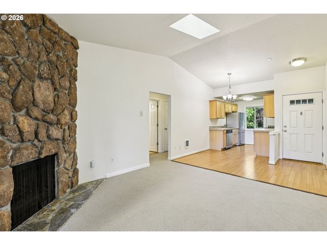 2680 Sw 87TH Ave 5, Portland, OR 97225