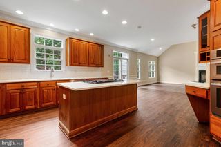 2504 SHERWOOD HALL LANE, Alexandria, VA 22306