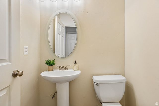 4467 W HARVEST SUN LN, South Jordan, UT 84009