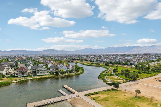 4467 W HARVEST SUN LN, South Jordan, UT 84009