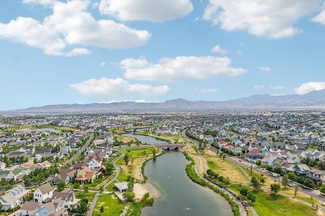 4467 W HARVEST SUN LN, South Jordan, UT 84009