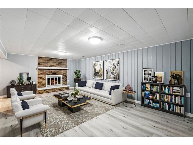 10724 Wren Street NW, Coon Rapids, MN 55433