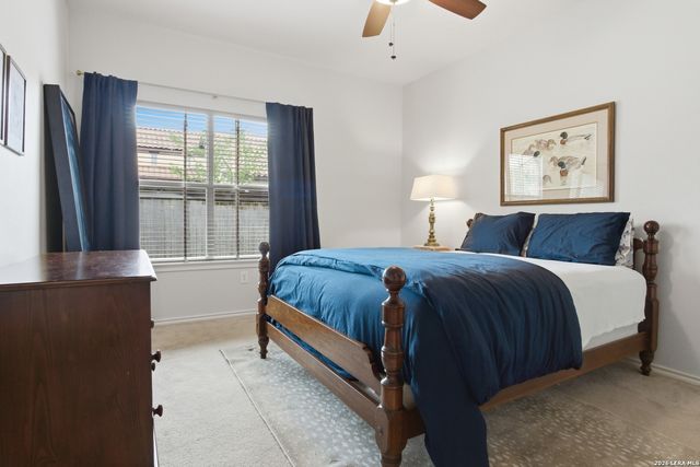 25 Stoneleigh Way, San Antonio, TX 78218