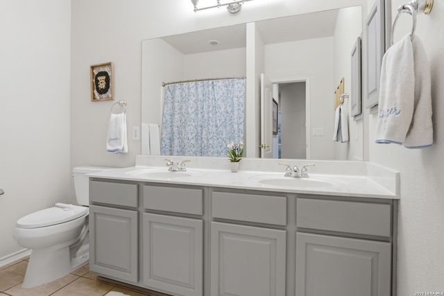 25 Stoneleigh Way, San Antonio, TX 78218