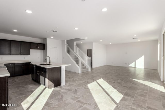 7499 E SWEET HONEY Lane, San Tan Valley, AZ 85143