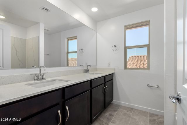 7499 E SWEET HONEY Lane, San Tan Valley, AZ 85143