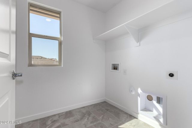 7499 E SWEET HONEY Lane, San Tan Valley, AZ 85143