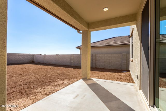 7499 E SWEET HONEY Lane, San Tan Valley, AZ 85143