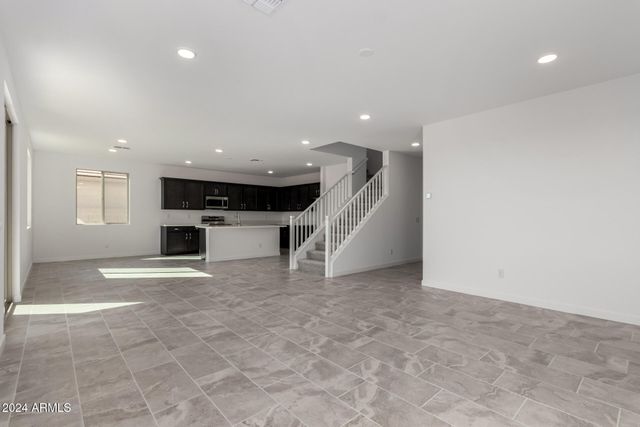 7499 E SWEET HONEY Lane, San Tan Valley, AZ 85143