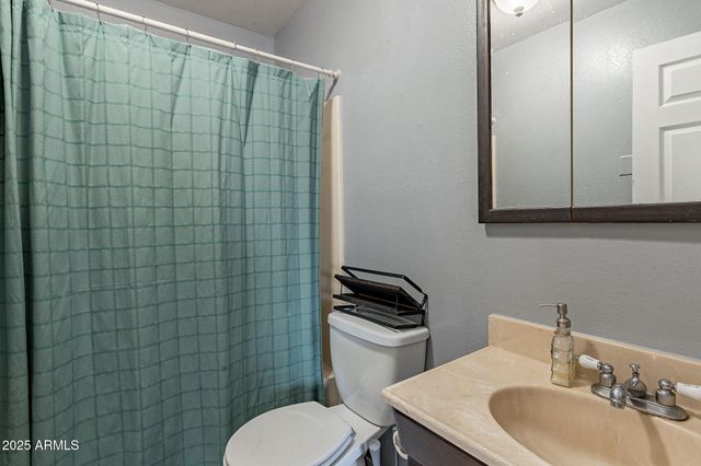 163 PERETZ Circle, Morristown, AZ 85342