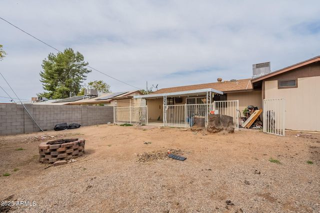 163 PERETZ Circle, Morristown, AZ 85342