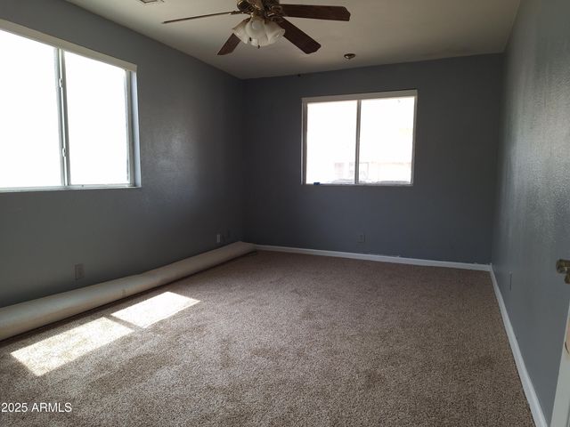 163 PERETZ Circle, Morristown, AZ 85342