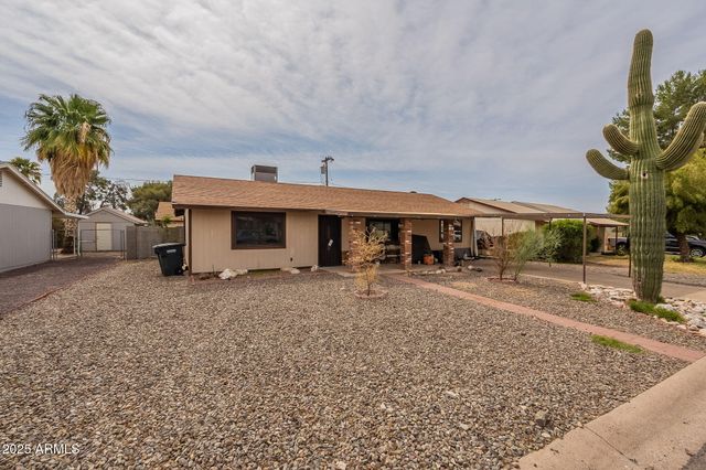 163 PERETZ Circle, Morristown, AZ 85342
